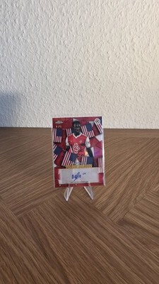 2025-26 Topps Chrome UEFA Folarin Balogun Global Attraction Auto Red /5 - USA