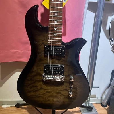 B.C.Rich Eagle Double Cutaway E-Gitarre Gebrauchtware Versand aus Japan