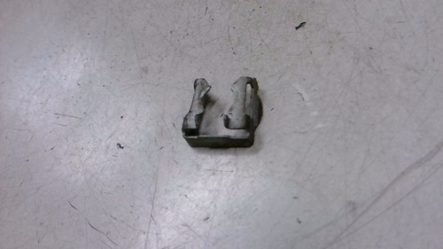 1X Halteklammer Klammer Einspritzdüse Smart smart & pure MC 01 2680542