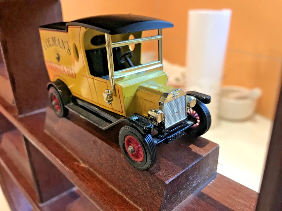 Matchbox Models of Yesteryear Setzkasten aus Mahagoni Holz - Bild 3 von 3