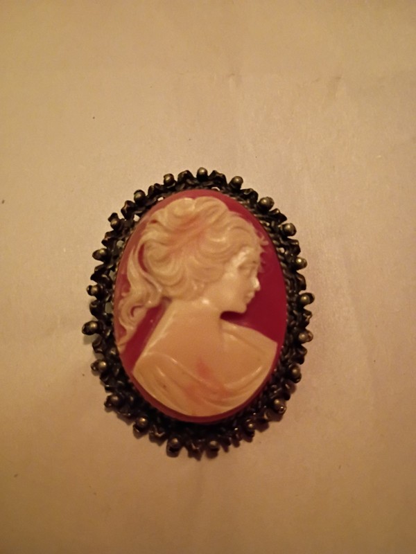 cameo brooch And Pendant