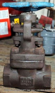 USED Velan S06-2054B-02TY Gate Valve 1-1/4" FREE SHIPPING