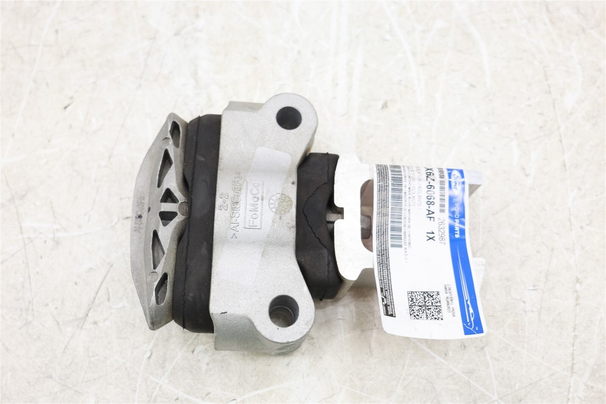 NEW OEM Ford Engine Motor Mount Torque Arm LX6Z6068AF Ford