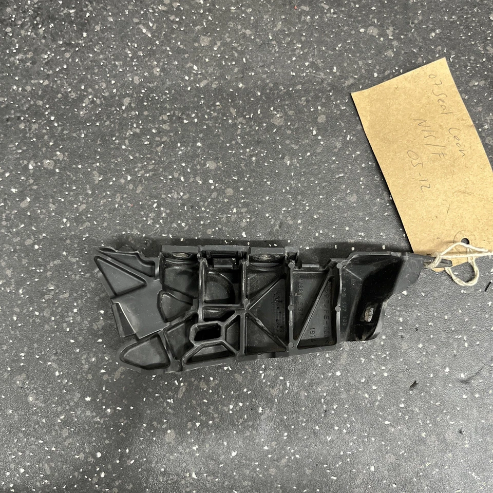 Seat Leon 1P Front NS Left Bumper Guide Wing Bracket 1P0807183 genuine (169) - Image 4 of 4