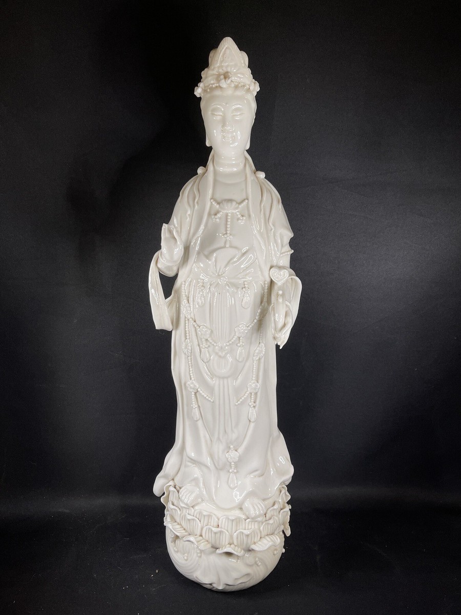 Vintage Chinese Queen / Goddess? Signed Stamped 19