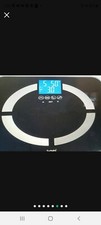 Digital bathroom scale glass