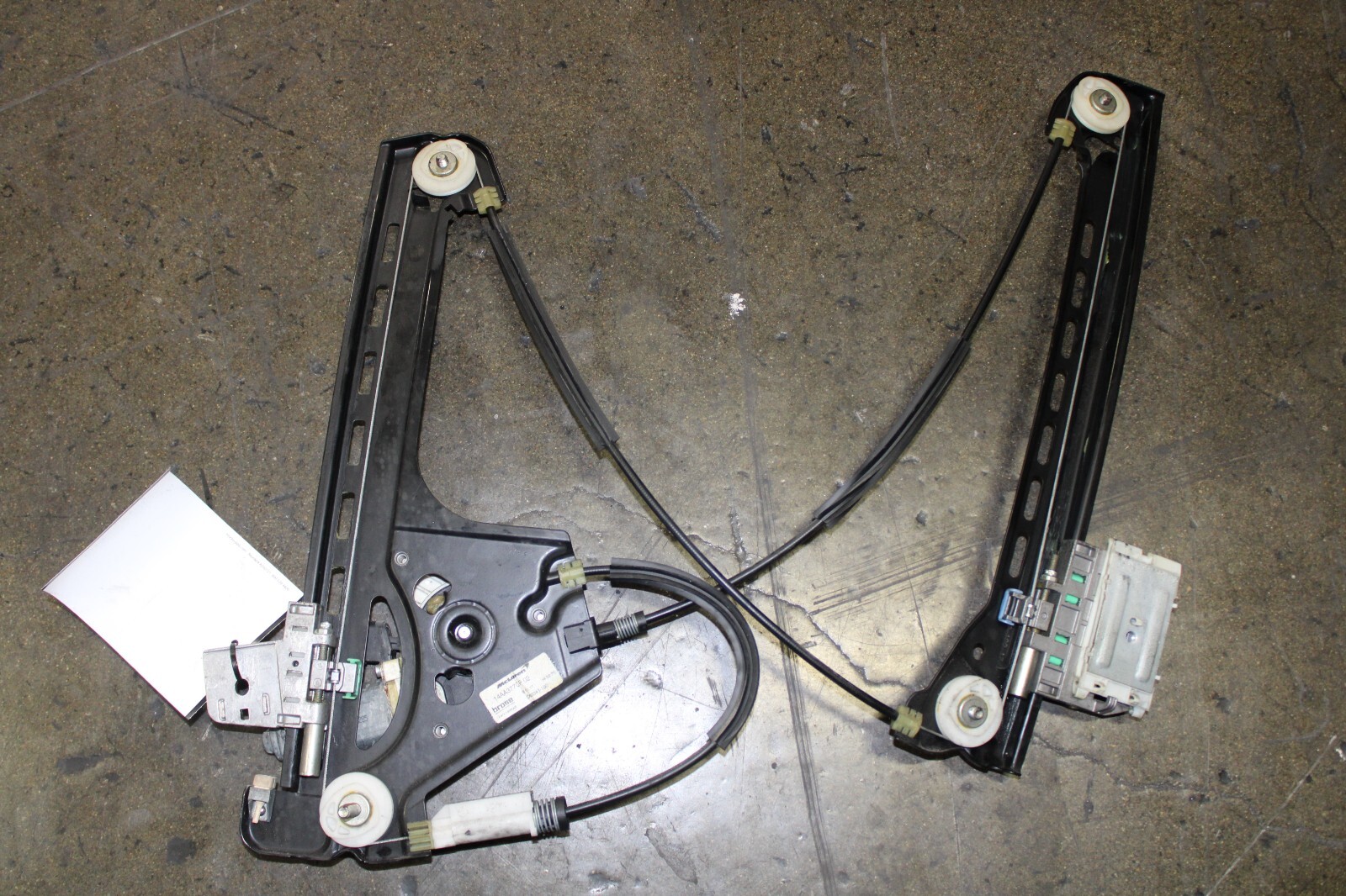 McLaren 720s, LH, Left, Front Door Window Regulator, Used, P/N 14AA377CP