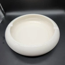 MCM Minimalist White Ceramic Cigar Ashtray Made In Japan 1970s Vintage