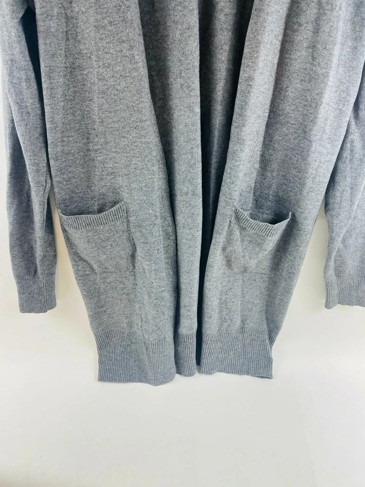 Nuevo con etiquetas Suéter Sweet Romeo Para Mujer S Gris Manga Larga con Bolsillos Cárdigan Abierto Foto 4 de 4