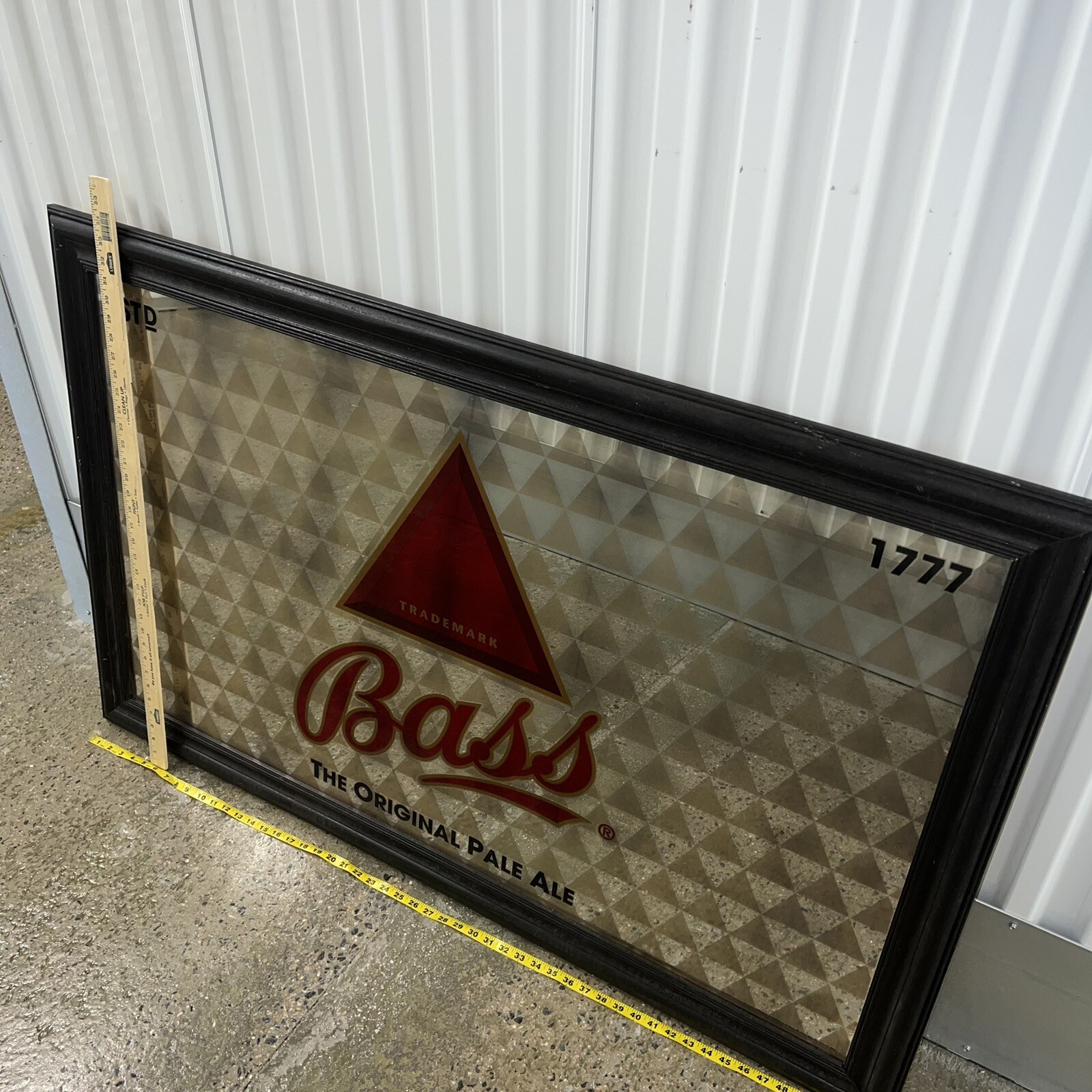 Rare Giant Bass English Pale Ale Beer Mirror Bar Pub Sign Wooden Frame