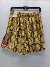 Nike Dri-Fit Women's Small Fly Crossover Basketball Shorts Loose Fit Yellow