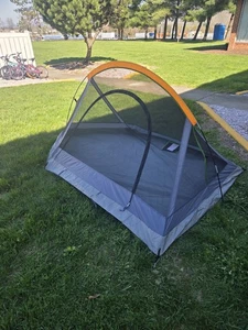 Camping Tent 2 Person, Waterproof Windproof Tent with Rainfly
