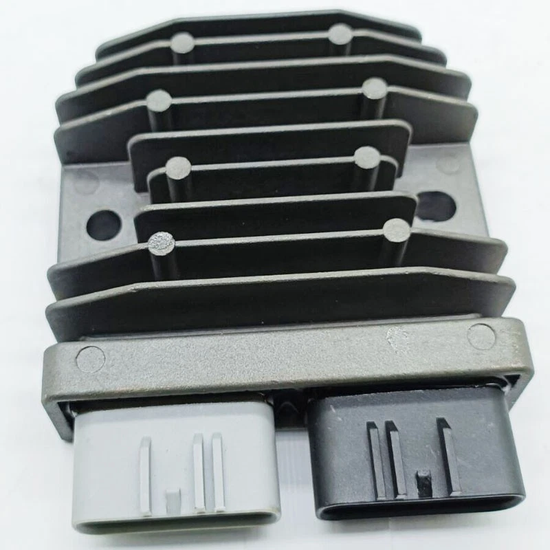 Voltage Regulator Rectifier For Yamaha XV17 ROAD STAR S 2013-2014 - Image 2 of 4