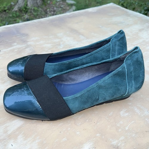 Sabrinas Teal Suede Flats Size 7 Made in Spain