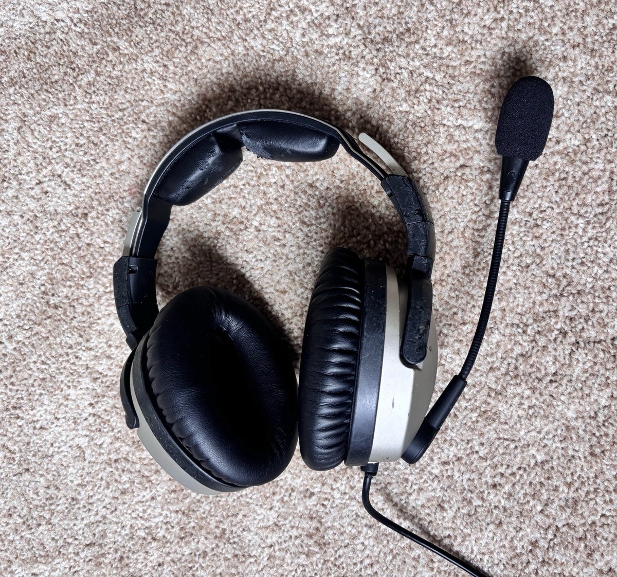 lightspeed zulu 中古ヘリコプタープラグ問題無く使えますA20 Lightspeed Zulu 3 Aviation Headset Dual-Plug READ DESCRIPTION | eBay