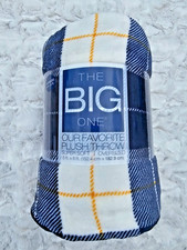 NEW The Big Plaid Throw Blanket Navy White Ov...