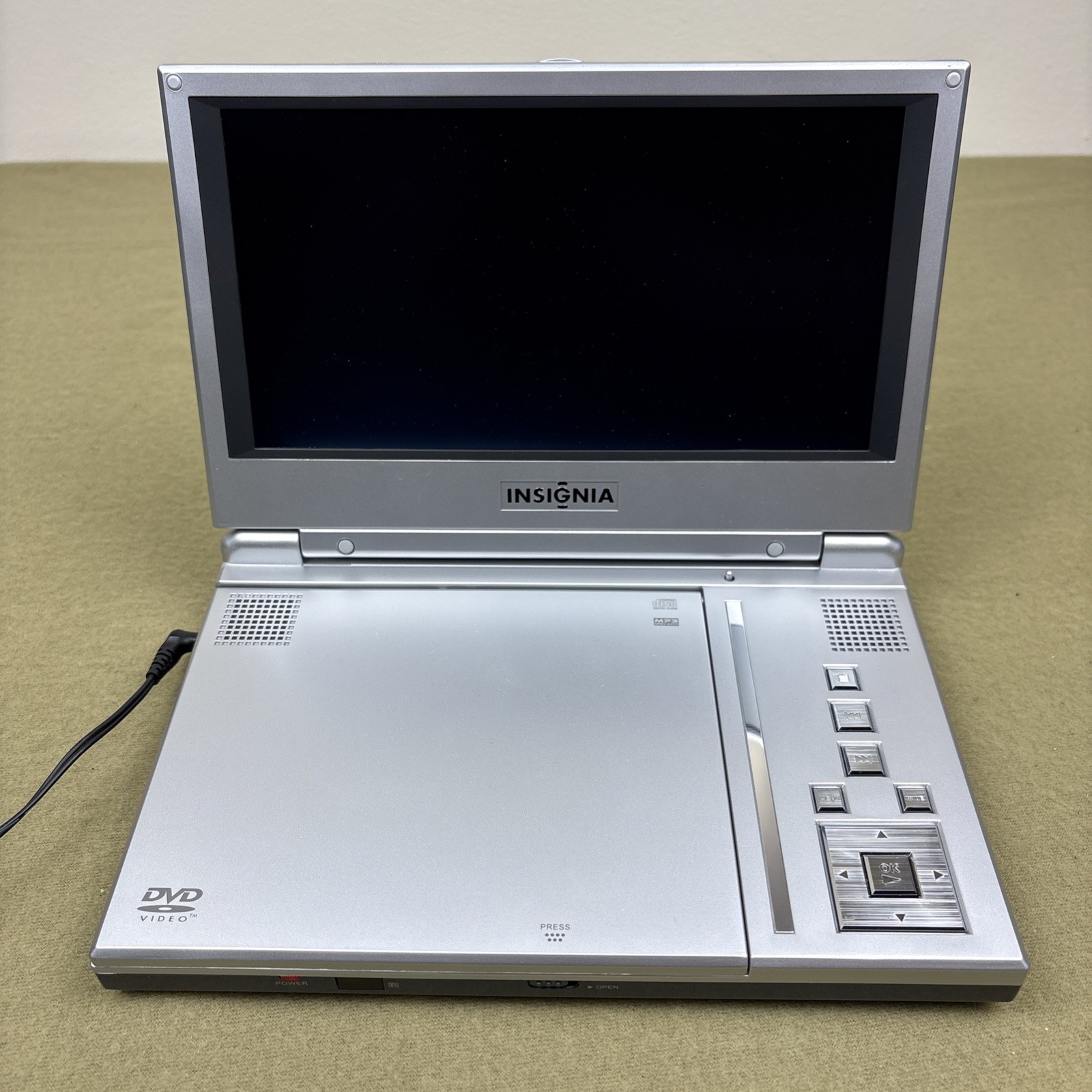 9" Lcd Tested Works Plugged-in Only