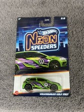 Hot Wheels Neon Speeders Volkswagen Vw Golf Mk7 28 Green Purple 28