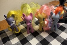 Hasbro My Little Pony Friendship Is Magic G4 Lot Of 4 Ponies 2010