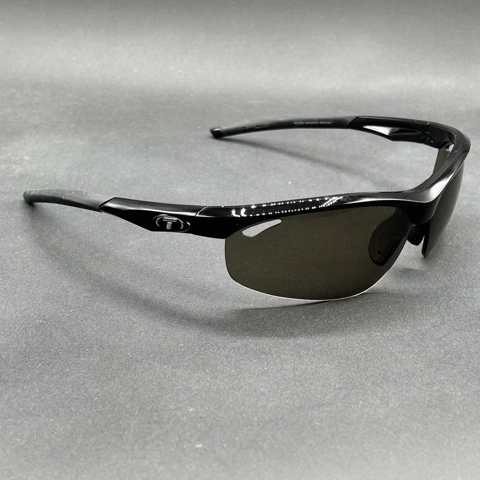 Gafas de sol envolventes Tifosi Veloce negras usadas con estuche y bolsa Foto 4 de 4