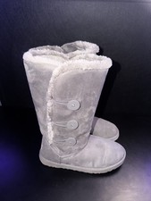 UGG Bailey Button Triplet Soft Grey Boots Women's Size 9