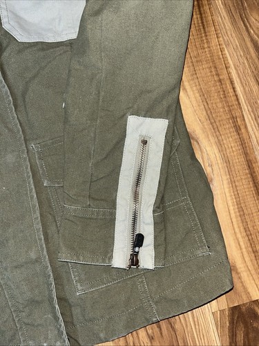 Smith And Wesson Damen-Trackingjacke zum verdeckten Tragen Größe SM grün beige - Bild 7 von 12