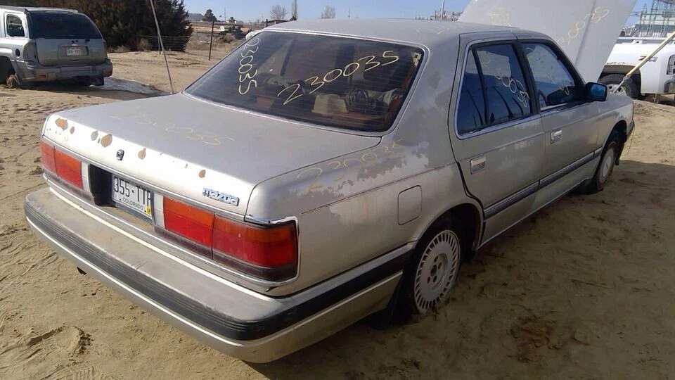 Mazda 929, 4 puertas: 1988, 1989, 1990, 1991, puerta trasera derecha cristal, tintado Foto 3 de 4