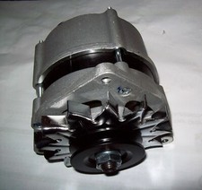 Lichtmaschine 12V 65A für Unimog Fendt Schanzlin Eicher Case Steyr Fahr Deutz