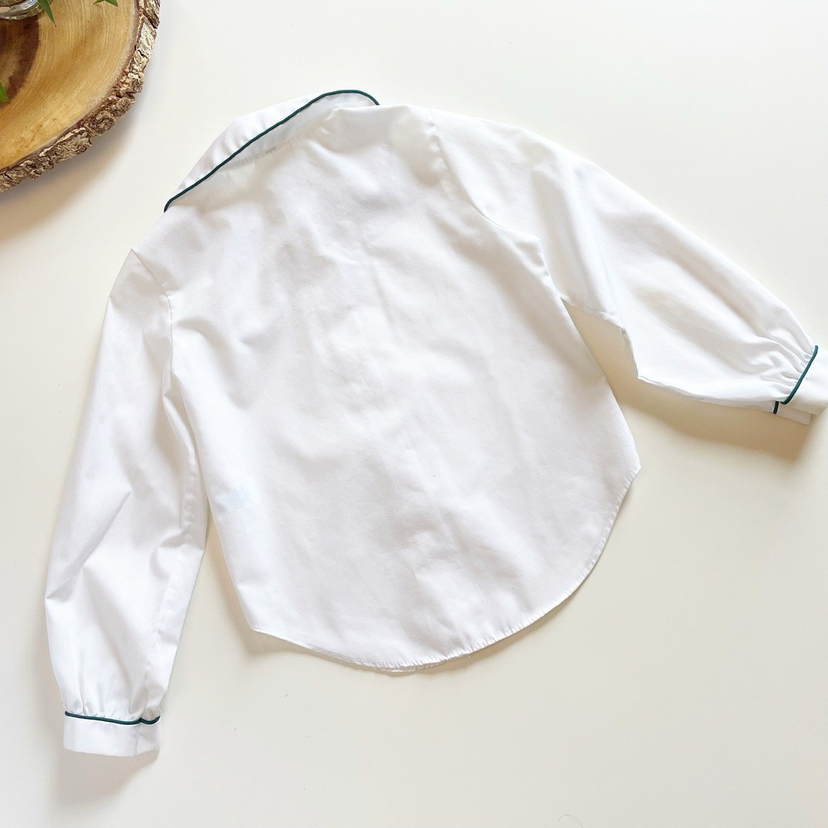 Vintage Her Majesty Peter Pan Collar White Blouse | “Katie” Embroidery • Size 6 View 3
