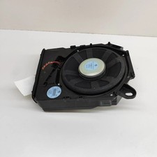 BMW X1 E84 Subwoofer 9143144 2,0 ??Diesel 105 kW 2010 30303639