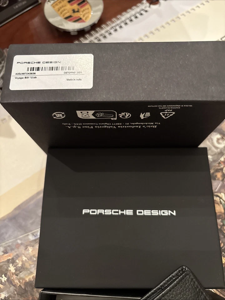 Billetera de cuero Holiday Bonus Porsche Design Voyager solo quedan unos pocos Foto 2 de 4