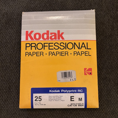 Kodak Polyprint  RC Professional Paper Black & White 5x7inch 25 Sheets