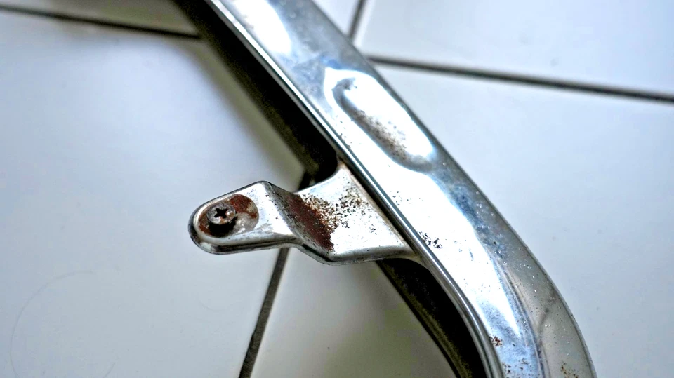 Protector de cadena usado Suzuki RE5  Foto 3 de 4