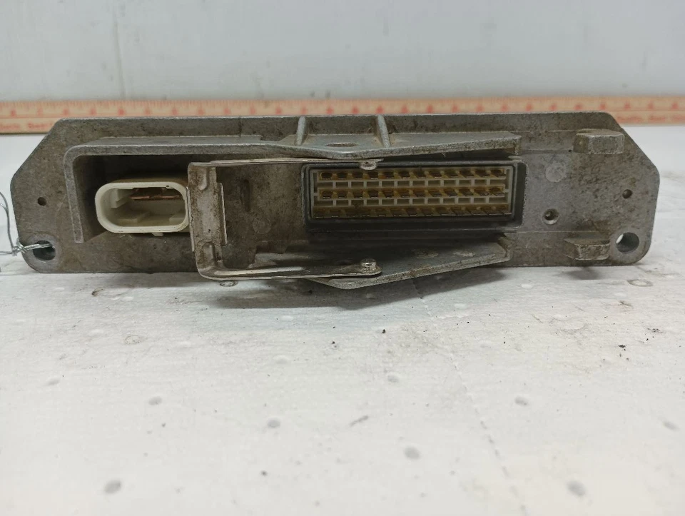 Módulo ABS de 1991 Dodge Dakota 11388603 AN56027111 Foto 3 de 4