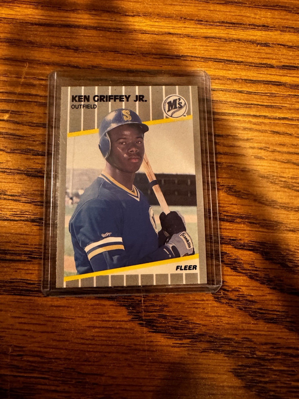 Ken Griffey Jr 1989 Fleer Rookie Card #548 (RC) Seattle Mariners No Reserve