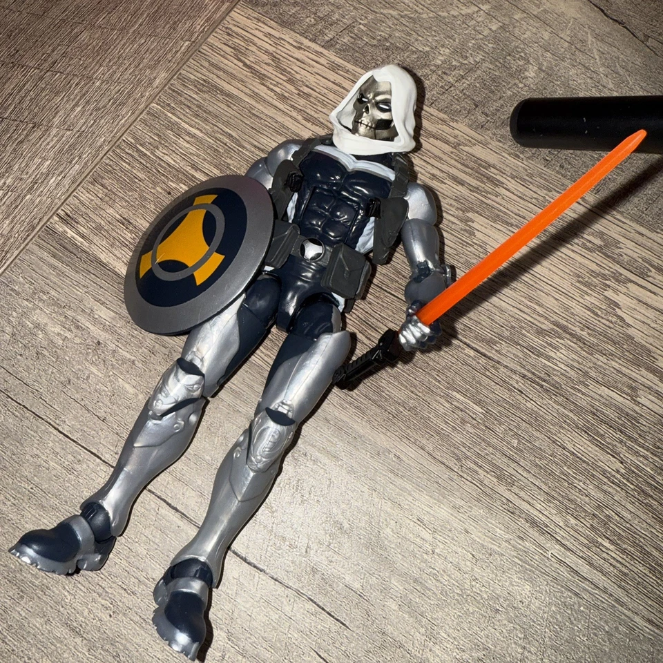 Игрушечная экшн-фигурка Marvel Legends Taskmaster onslaught BAF Wave mcu Disney - Изображение 2 из 4