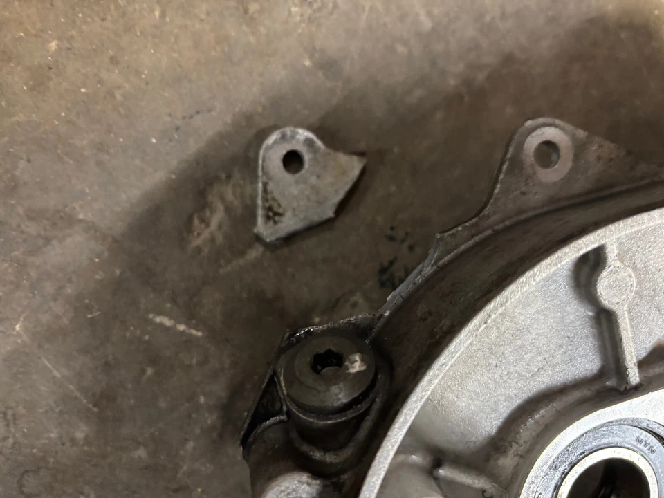 Polaris 850 AXYS Indy XC pro s 600 800 Switchback Rush 16-24 原始设备制造商内链条盒 — 第 3/4 张图片