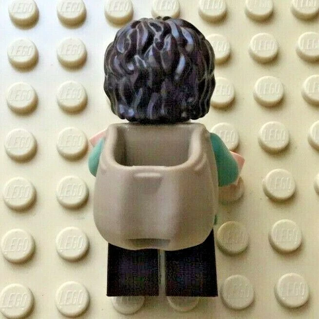 Minifigura LEGO LOTR/Hobbit genuina desinfectada - Frodo en camisa verde Foto 2 de 2