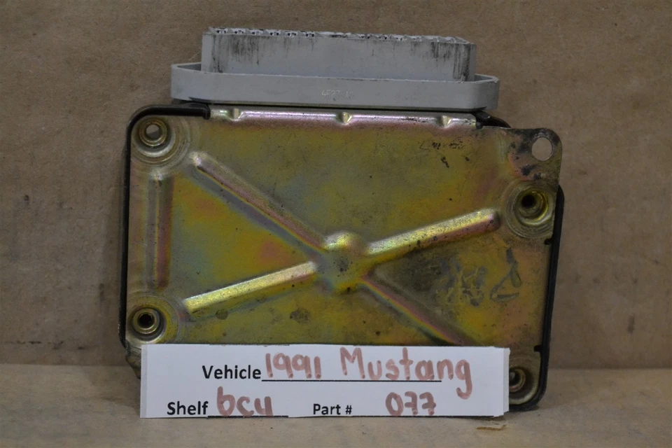 Unidad eléctrica trasera multifunción Ford Mustang 1991-1993 módulo E9DF12B577DB 77 6C4 Foto 4 de 4