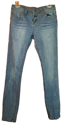 Blue Asphalt Low Rise Stretch Distressed Slimming Leg Jeans Women's Size 7 Reg