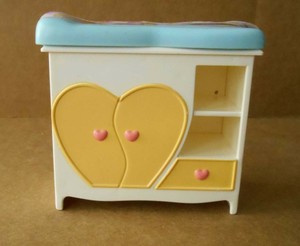 fisher price changing table