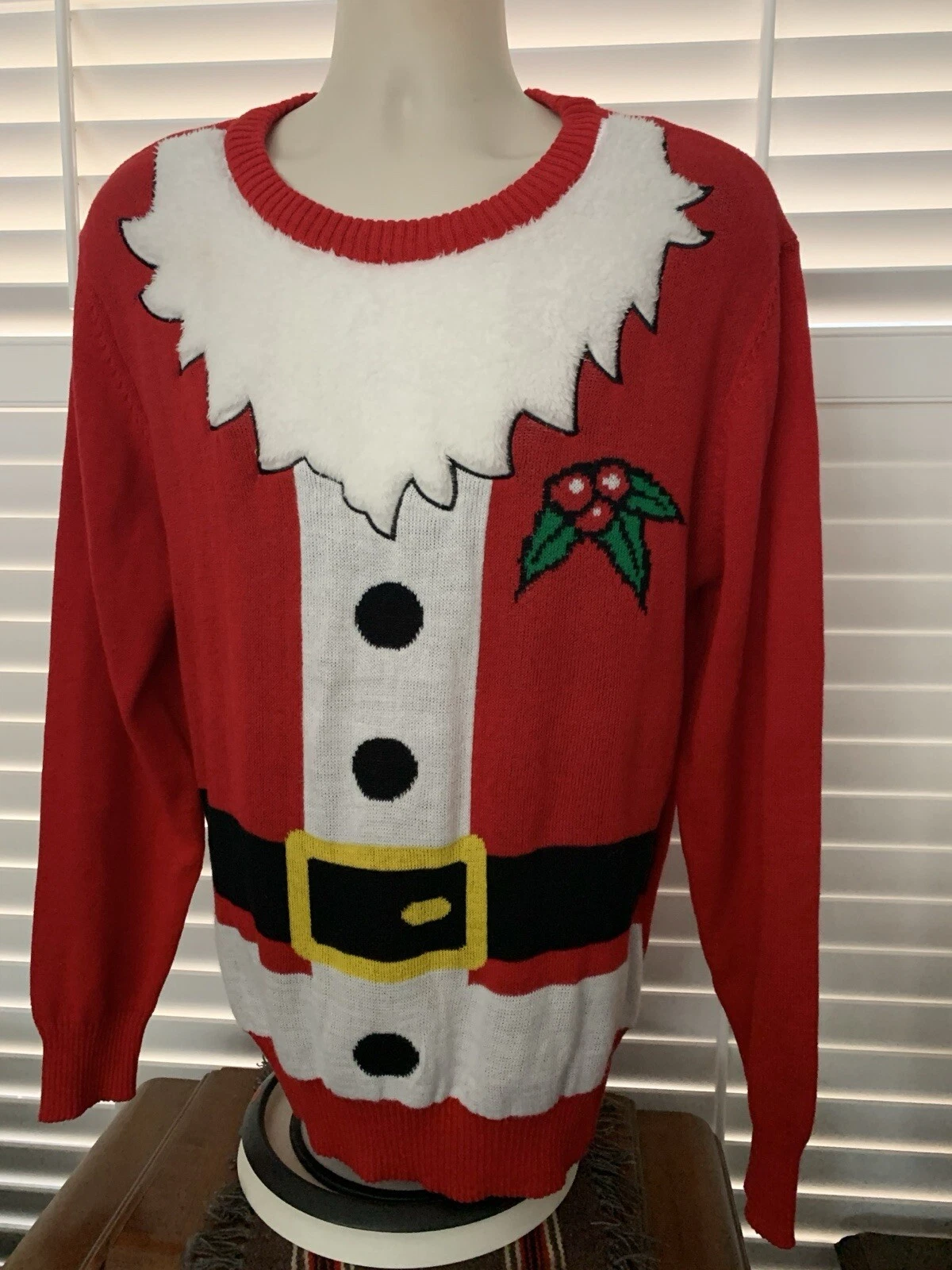 Holiday Sweater Size L Red Santa Mistletoe Ugly Christmas Unisex Women's