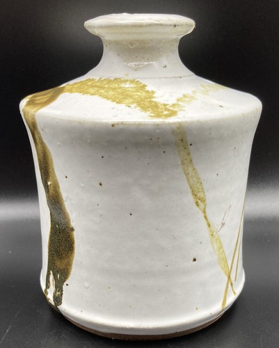 Art Pottery Jug Bud Vase with Handle 4.5" Tall Signed - Picture 2 of 7