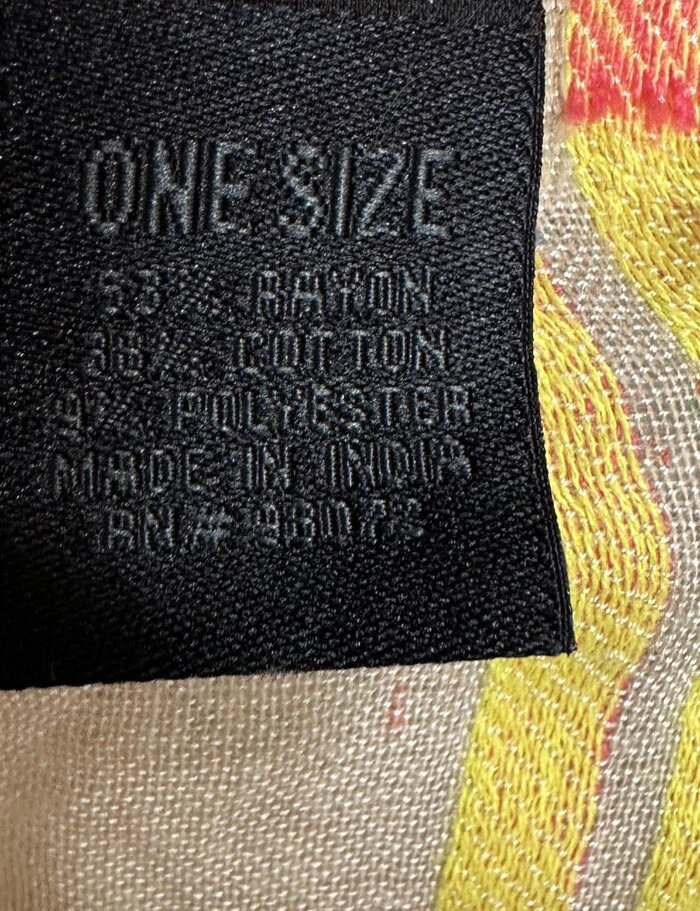 Cejón Rayas Rectángulo Bufanda Envoltura Flecos Mezcla Rayón Usado en Excelente Condición Foto 2 de 4