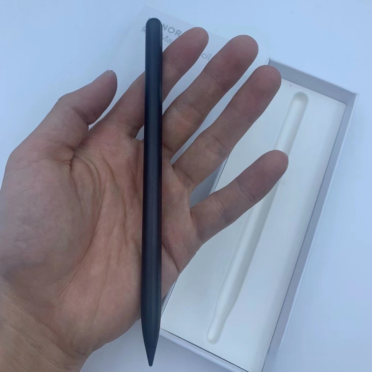 Lot De 4 Pointes De Rechange Compatibles Avec Huawei M-Pencil - Embouts De Rechange Pour Stylet Honor Magic Pencil (2 Rouges + 2 Bleus