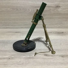 GI Joe Vintage Heavy Weapons Set 81-MM Mortar Leg Stand Pin & Chain 1967 Hasbro
