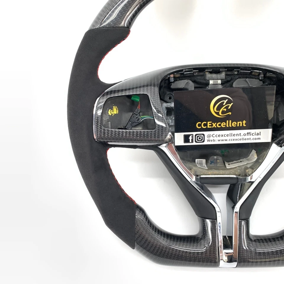 Volante de carbono Alcantara para Maserati Ghibli Quattroporte GTS 2013-2019 Foto 4 de 4