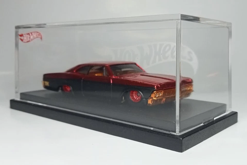 Hot Wheels Custom 65 Impala LowRaida / RealRider 1 de 1 Foto 3 de 4