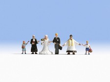 N15860 Noch HO/OO Scale Wedding Group with Priest