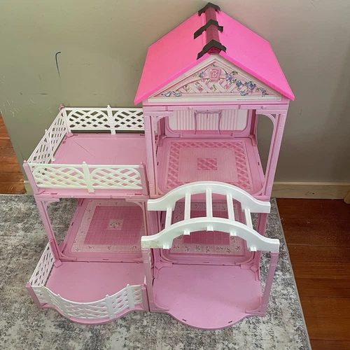 Vtg Barbie Pink N Pretty House 1995 Dollhouse W/ Box Patio Furniture READ INFO**
